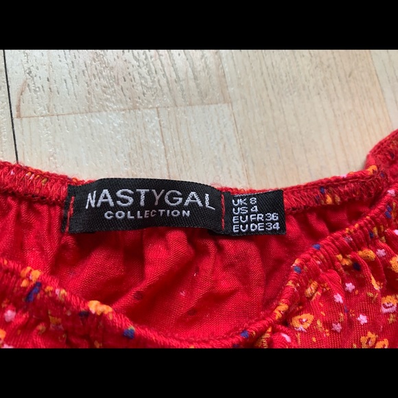 NastyGal Red Floral Off The Shoulder Mini Dress - Picture 3 of 4